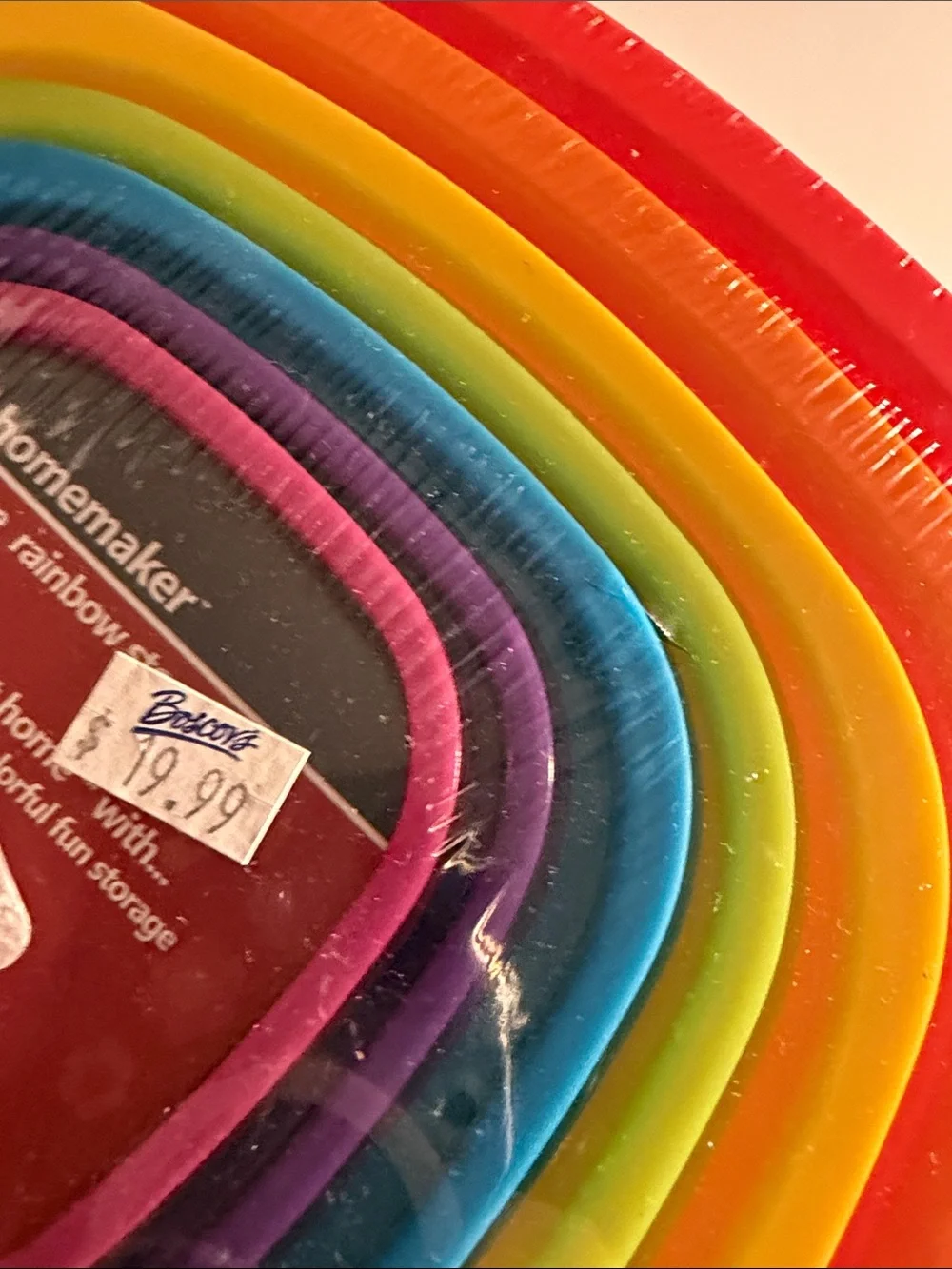 Rainbow Nesting Disposable Party Bowls with Colorful Lids